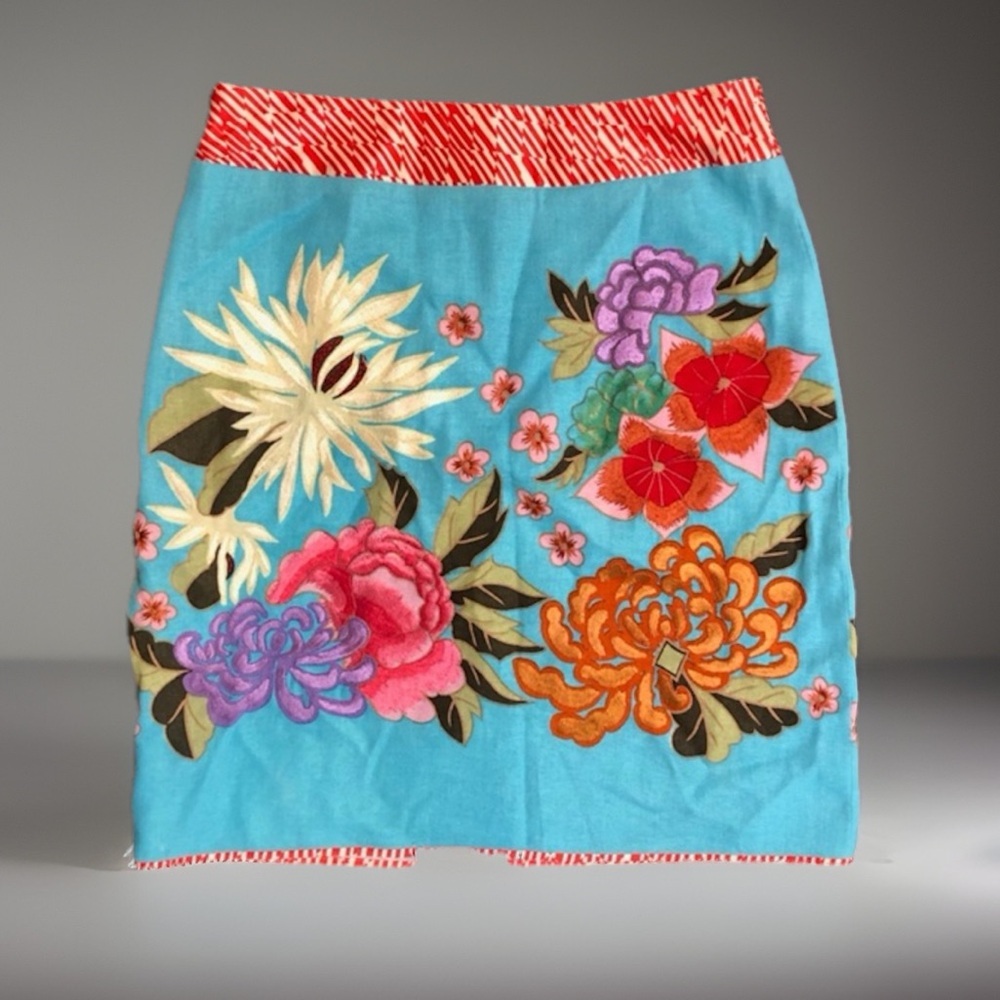 Etcetera sz 2 Embroidered Dress Skirt